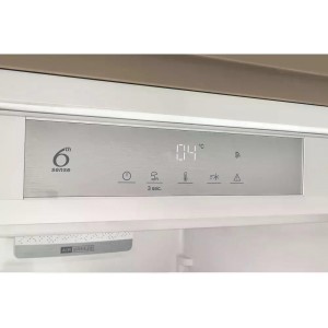 Whirlpool WHSD18A073C1 P Beépíthető hűtőszekrény